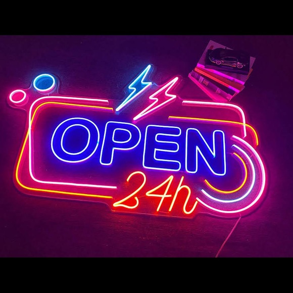 NEXT DAY SHIPPING! MON-SAT 🛸✨ - Picture 9 of 10